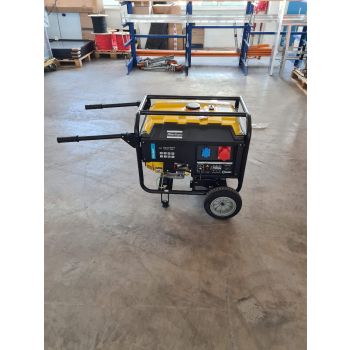 Stromerzeuger Atlas Copco P6500 Notstromaggregat 230V
